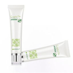 精致美學(xué) 沁蕊化妝品與珠寶首飾的視覺營(yíng)銷藝術(shù)